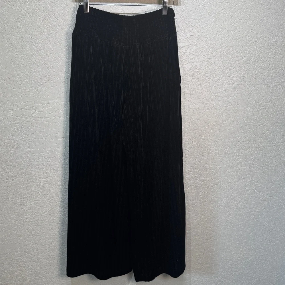 Gigio Women Small Black Wide-Leg Textured Velvet Tie Elastic Waist Pants‎ NWT